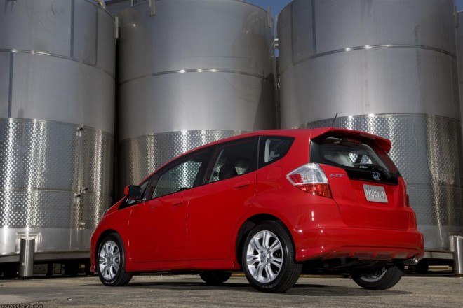 2011 Honda Fit Wallpapers