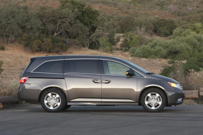 2011 Honda Odyssey Wallpapers