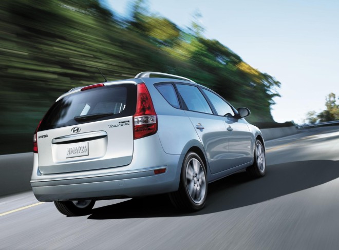 2011 Hyundai Elantra Touring Wallpapers