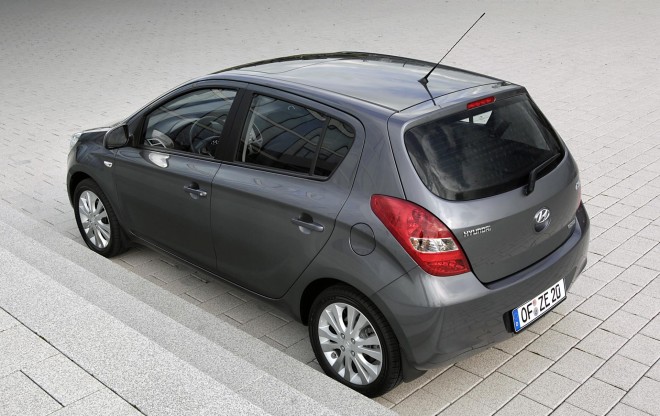 2011 Hyundai i20 Wallpapers