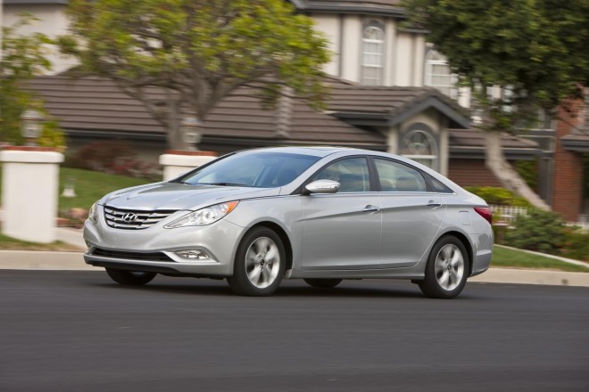 2011 Hyundai Sonata Wallpapers