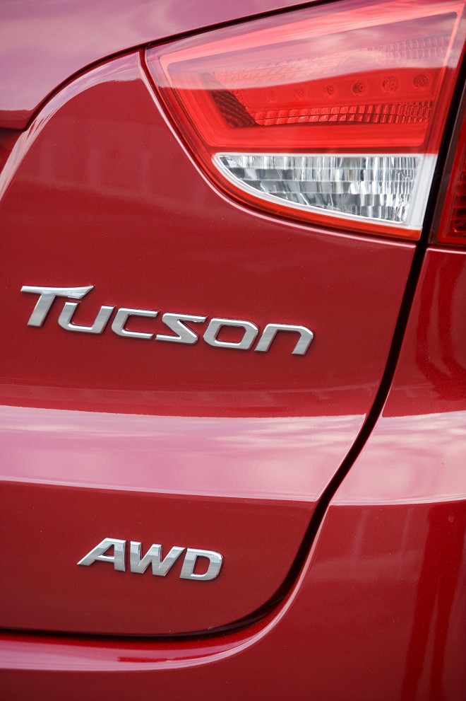 2011 Hyundai Tucson Wallpapers