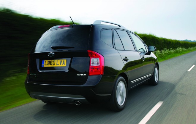 2011 Kia Carens Wallpapers