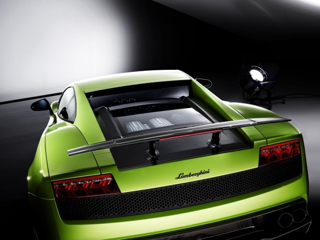 2011 Lamborghini Gallardo LP 570-4 Superleggera Wallpapers