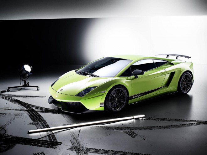 2011 Lamborghini Gallardo LP 570-4 Superleggera Wallpapers