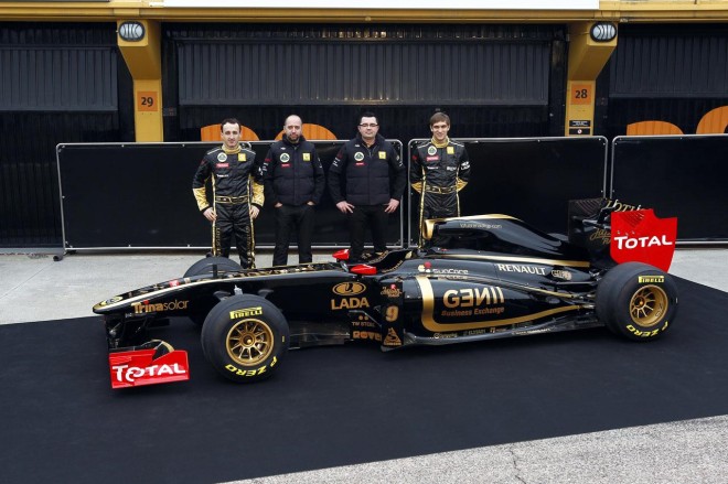 2011 Renault R31 Wallpapers