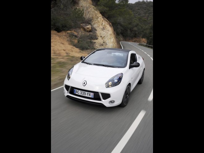 2011 Renault Wind Wallpapers
