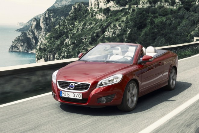 2011 Volvo C70 Wallpapers