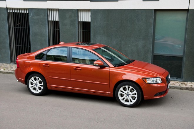 2011 Volvo S40 Wallpapers