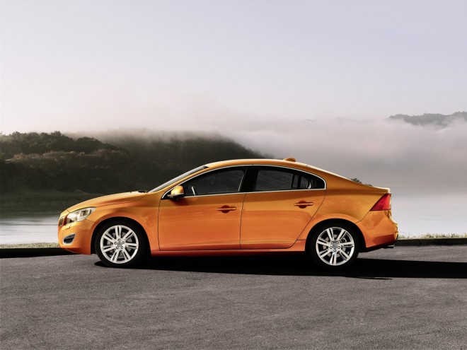 2011 Volvo S60 Wallpapers