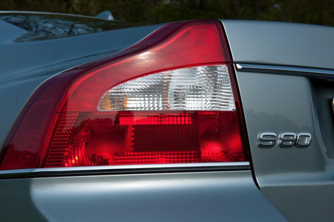 2011 Volvo S80 Wallpapers