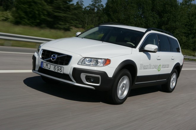 2011 Volvo XC70 Wallpapers