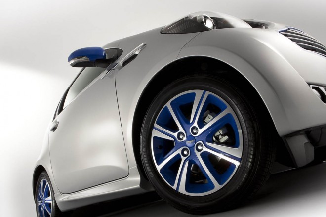 2012 Aston Martin Cygnet Colette Edition Wallpapers