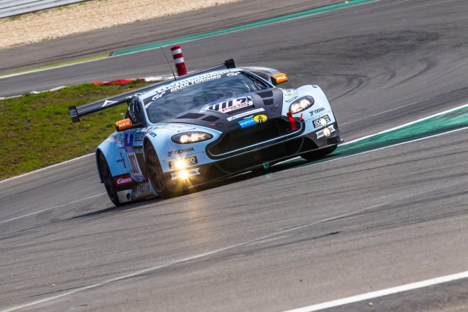 2012 Aston Martin V12 Vantage GT3 Wallpapers