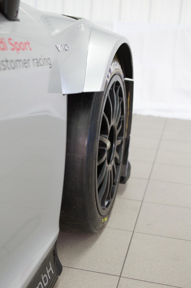 2012 Audi R8 LMS ultra Wallpapers