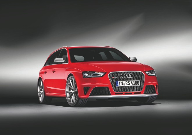 2012 Audi RS 4 Avant Wallpapers