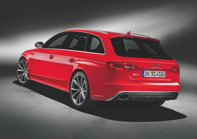 2012 Audi RS 4 Avant Wallpapers