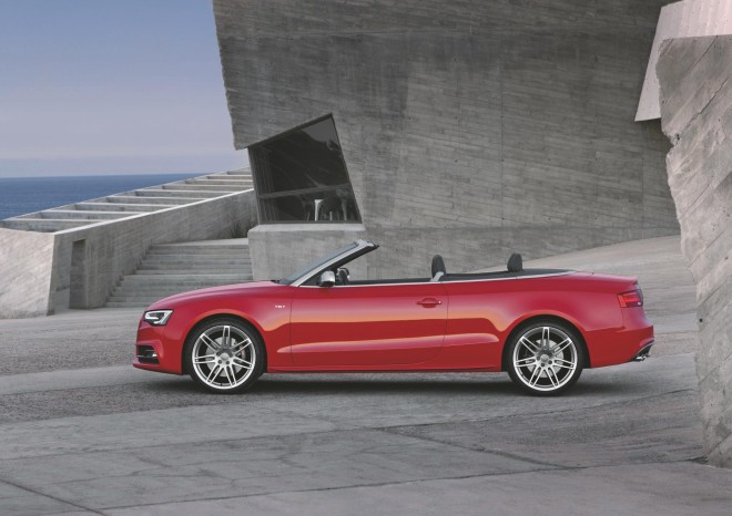 2012 Audi S5 Wallpapers