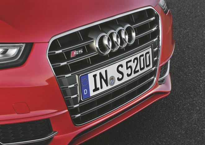 2012 Audi S5 Wallpapers