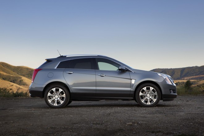 2012 Cadillac SRX Wallpapers