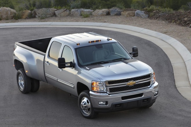 2012 Chevrolet Silverado HD Wallpapers