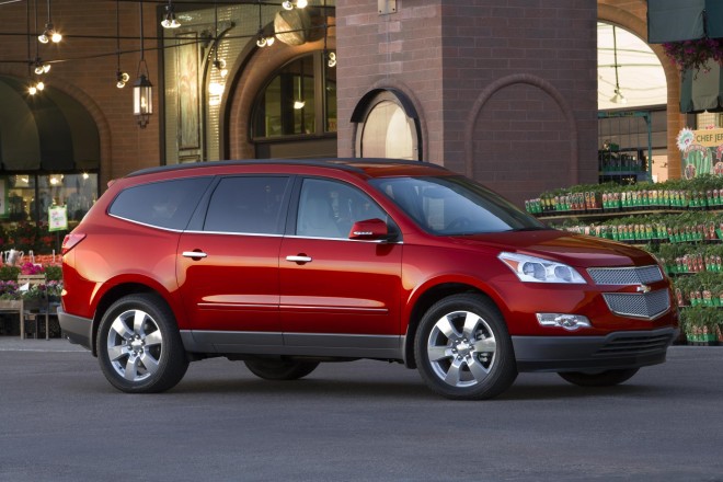 2012 Chevrolet Traverse Wallpapers