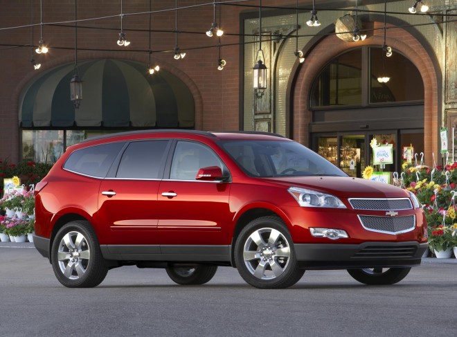 2012 Chevrolet Traverse Wallpapers