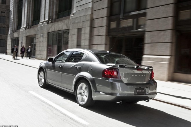 2012 Dodge Avenger R/T Wallpapers