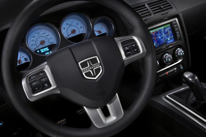 2012 Dodge Challenger Wallpapers