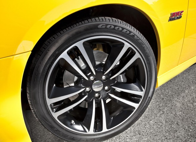 2012 Dodge Charger SRT8 Super Bee Wallpapers