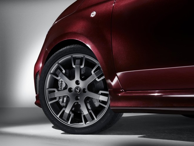2012 Fiat Abarth 695 Maserati Edition Wallpapers