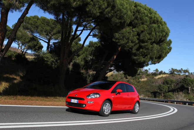 2012 Fiat Punto Wallpapers