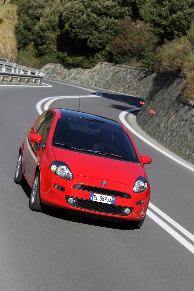 2012 Fiat Punto Wallpapers