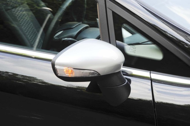 2012 Ford Fiesta Centura Wallpapers