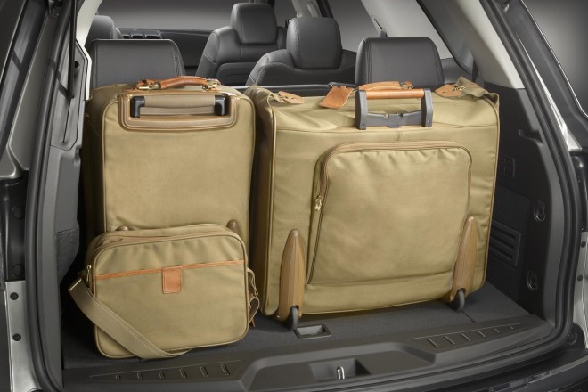 2012 GMC Acadia Wallpapers