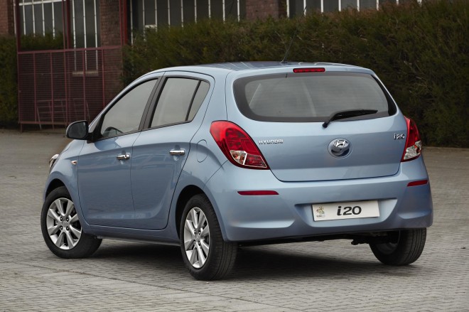 2012 Hyundai i20 Wallpapers