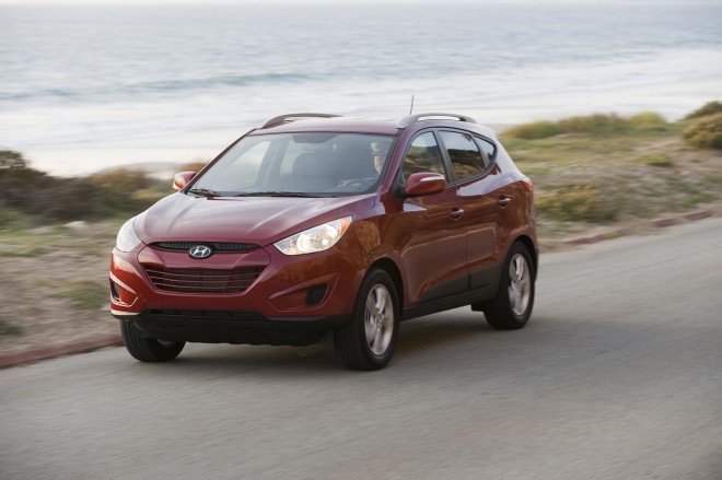 2012 Hyundai Tucson Wallpapers