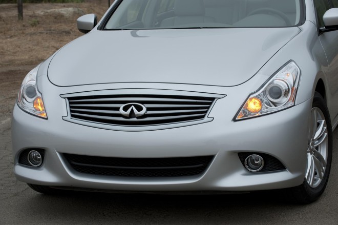 2012 Infiniti G25 Sedan Wallpapers