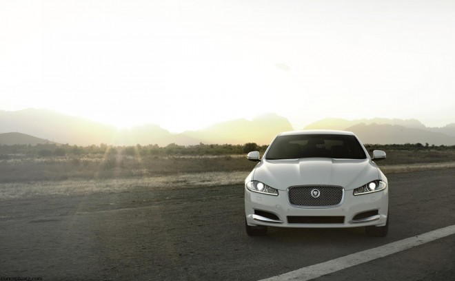 2012 Jaguar XF Wallpapers
