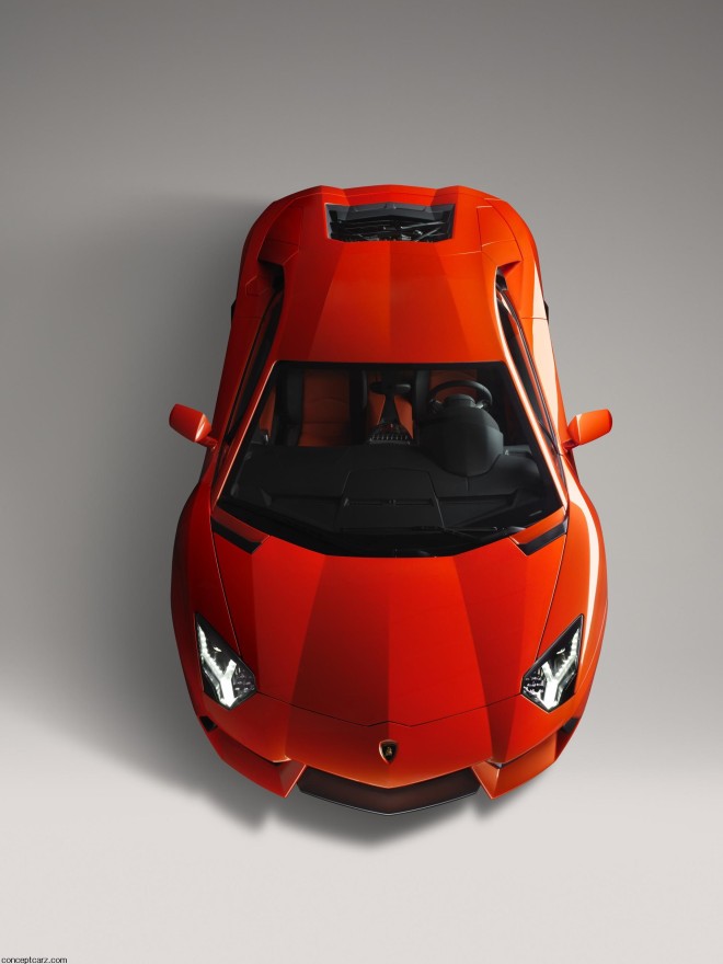 2012 Lamborghini Aventador LP 700-4 Wallpapers