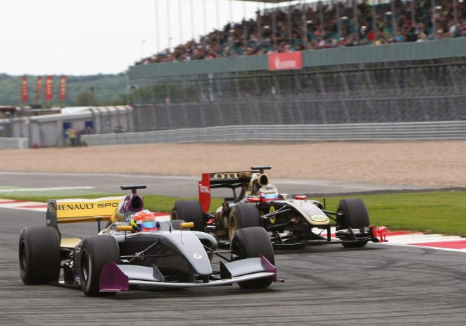 2012 Renault Formula 3.5 Wallpapers