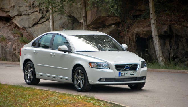 2012 Volvo S40 Wallpapers