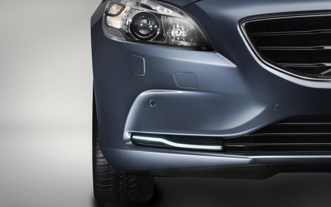 2012 Volvo V40 Wallpapers
