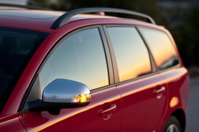 2012 Volvo V50 Wallpapers