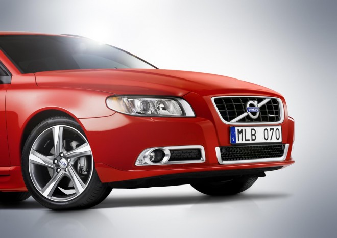 2012 Volvo V70 Wallpapers