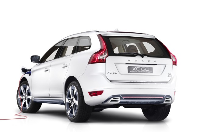 2012 Volvo XC60 Plug-in Hybrid Concept Wallpapers