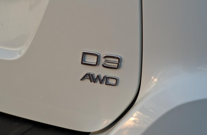 2012 Volvo XC60 Wallpapers