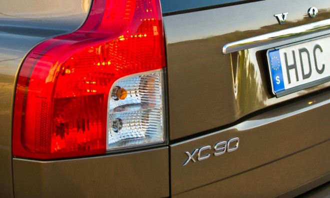 2012 Volvo XC90 Wallpapers