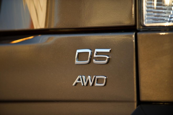 2012 Volvo XC90 Wallpapers