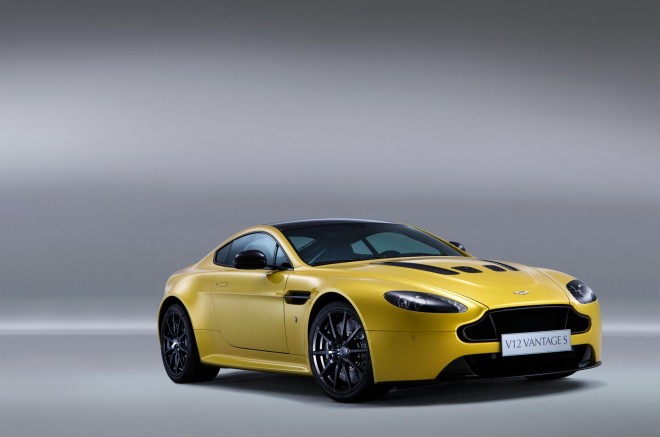 2013 Aston Martin V12 Vantage S Wallpapers